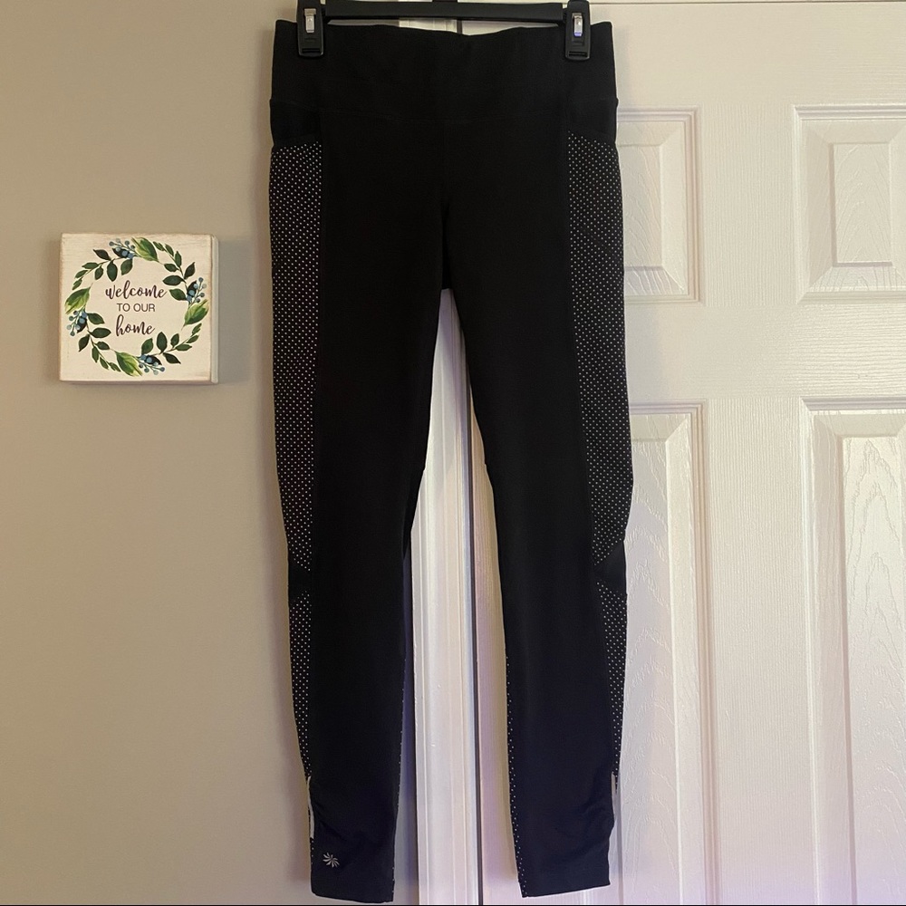 Athleta Dot Be Free Full Length Black Legging White Polka Dot Workout Pant Small